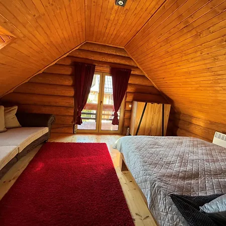 Zrub Hanesy Chalet *